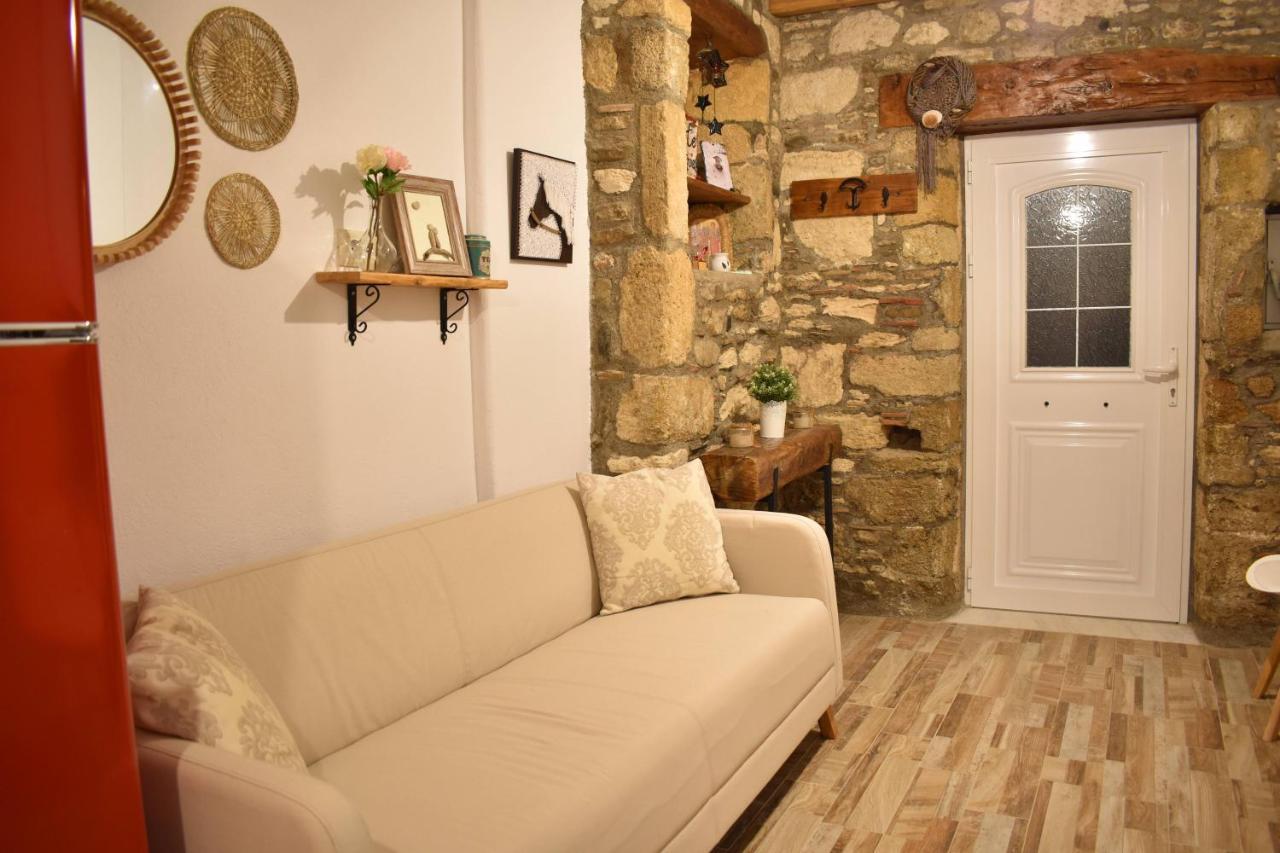 Magico Loft Apartment Kalavárda Екстериор снимка